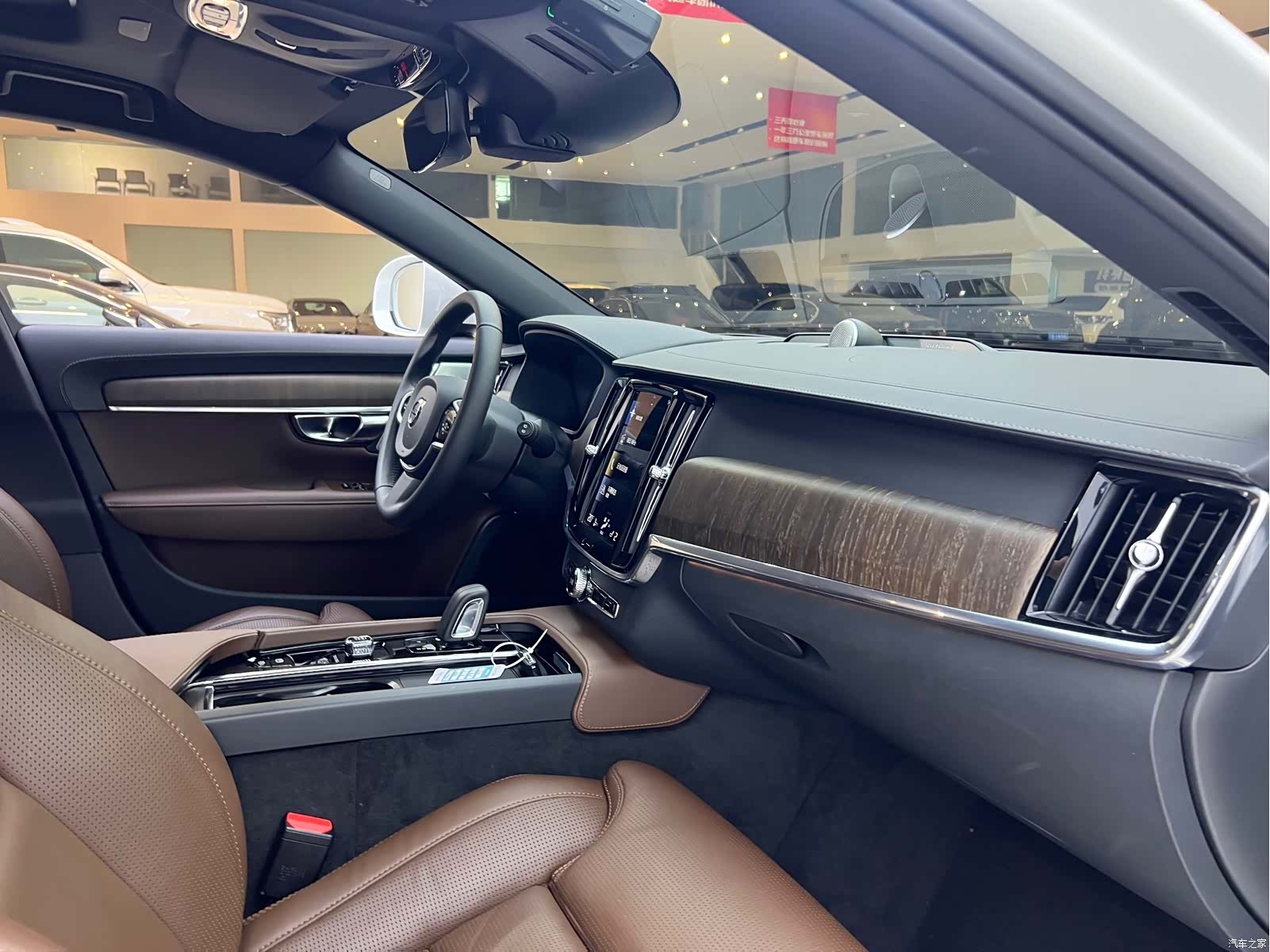 Volvo V90, 2021 19