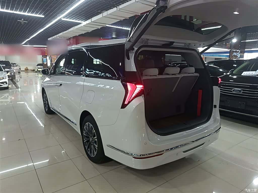 Buick GL8, 2025 23