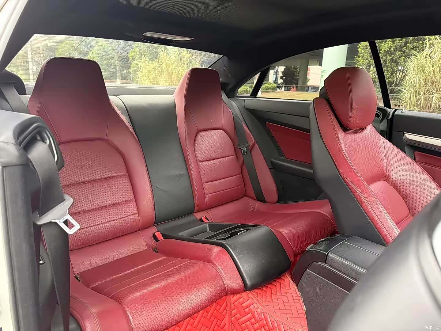 Mercedes-Benz E-Class, 2015 7