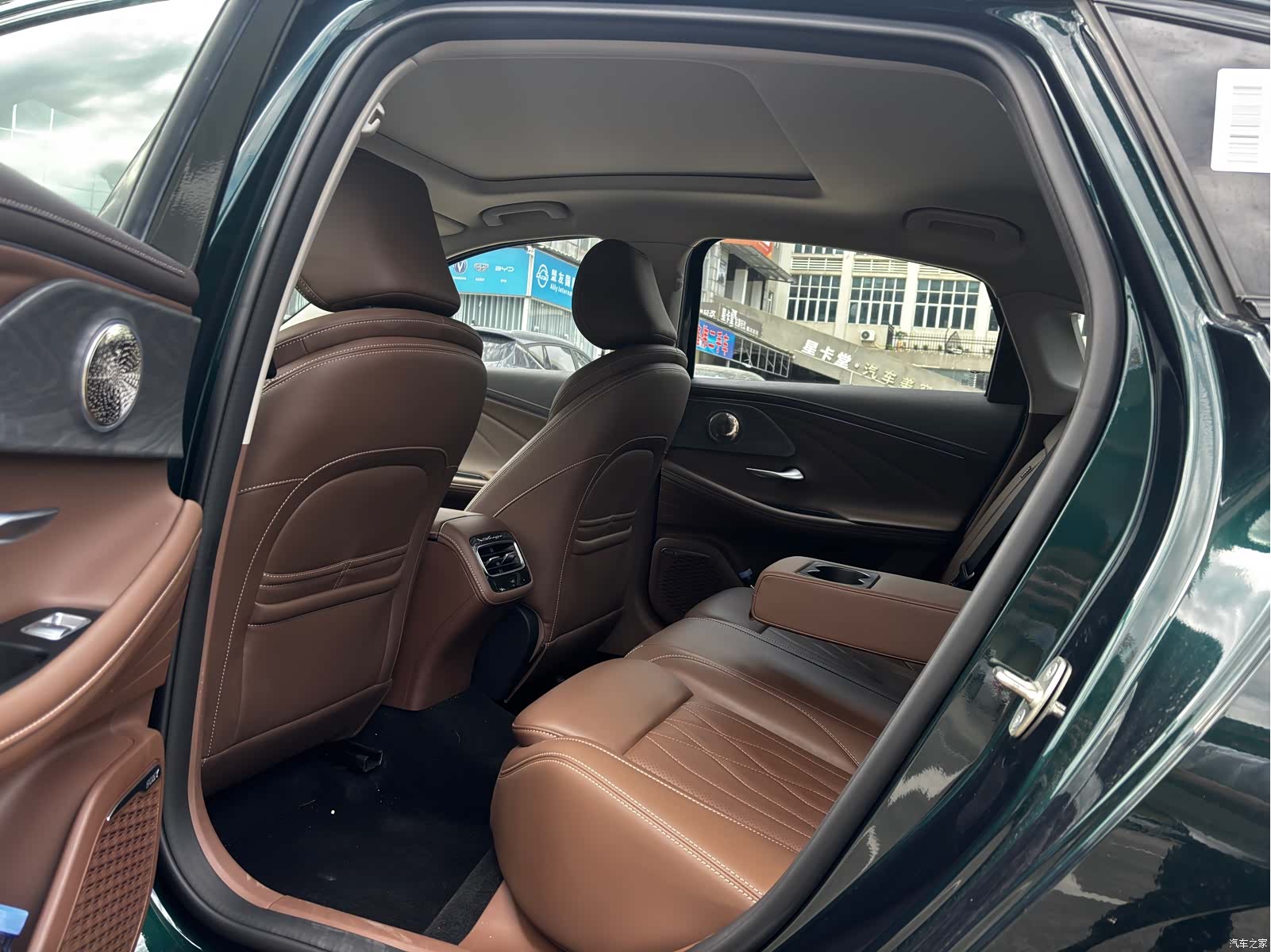 Chery Arrizo 8, 2025 все фото