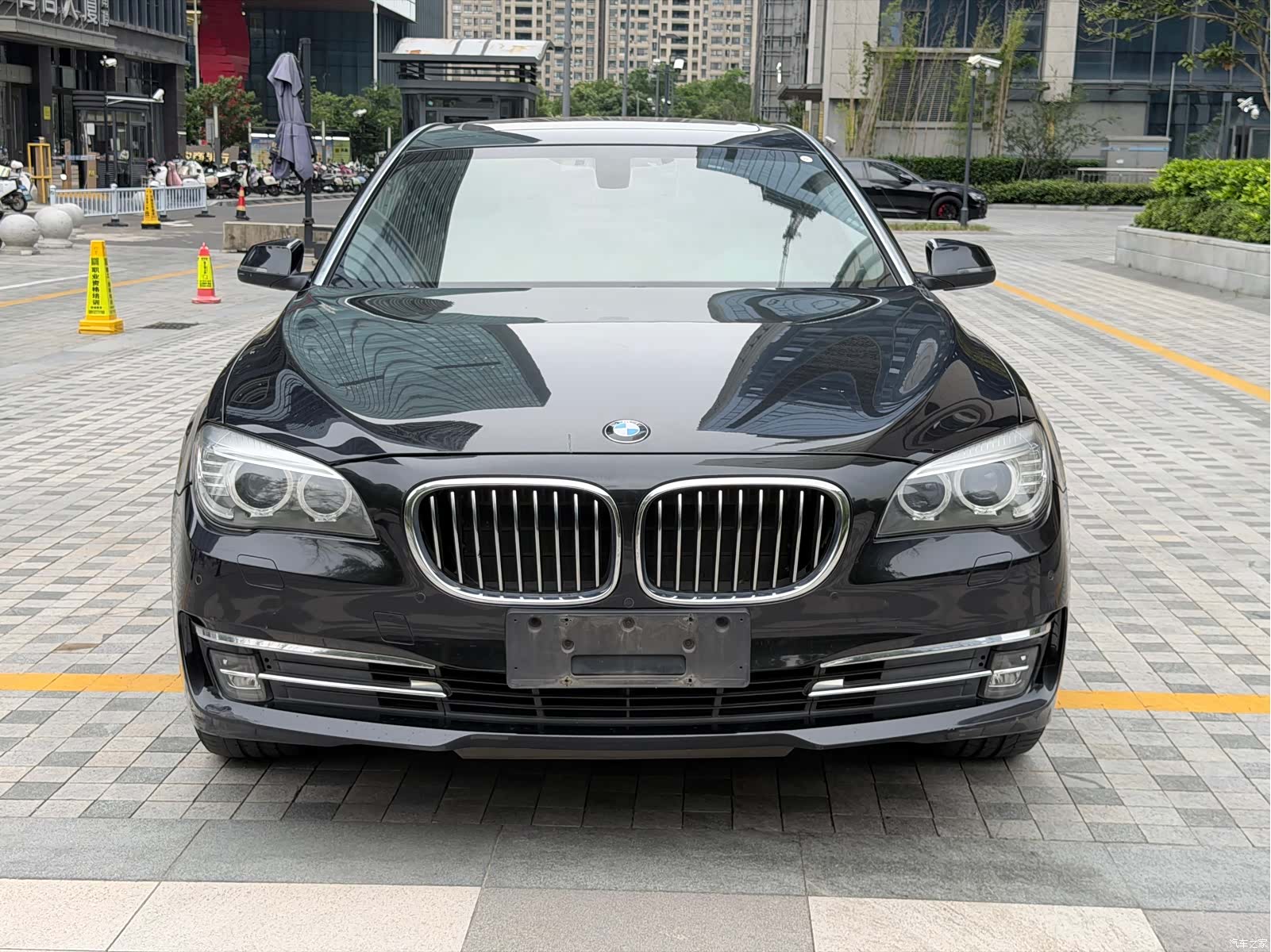 BMW 7 Series, 2015 2