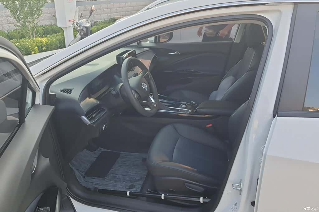 Buick Velite, 2024 9