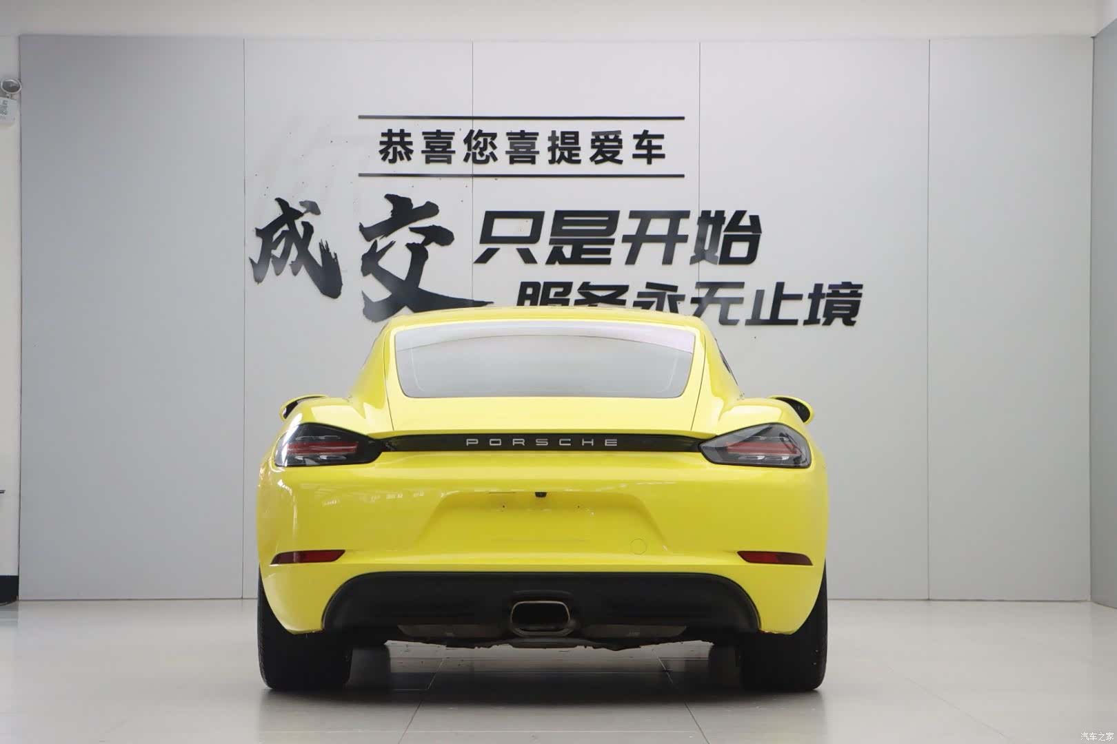 Porsche Cayman, 2017 все фото