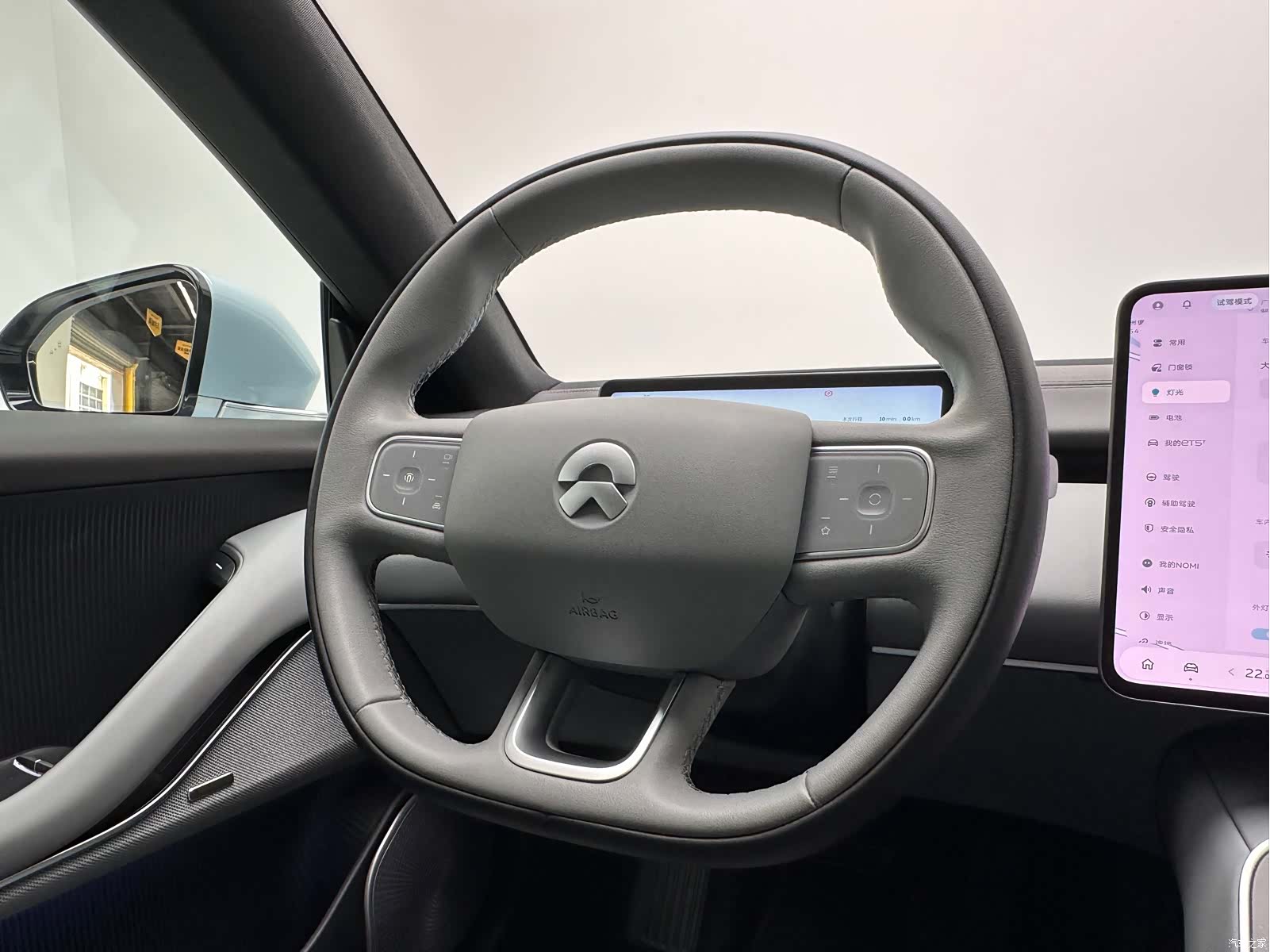 NIO ET5, 2025 10