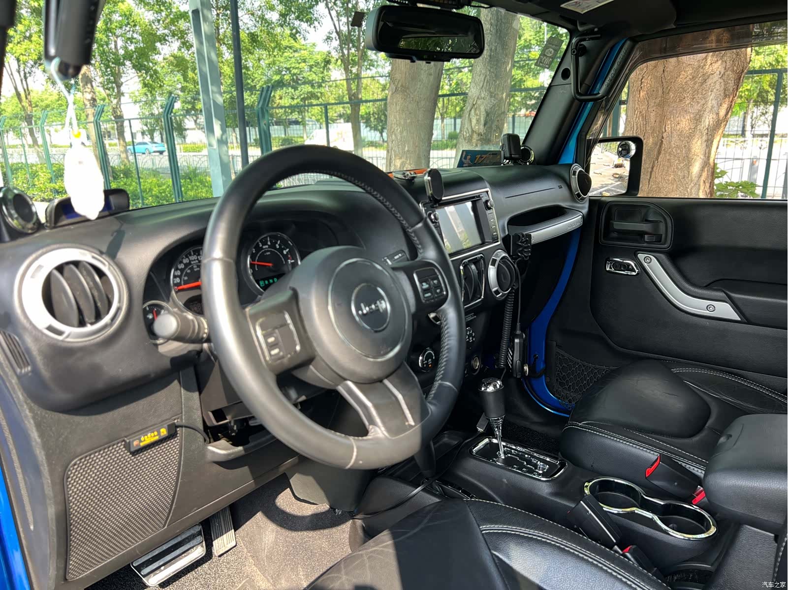 Jeep Wrangler, 2015 9