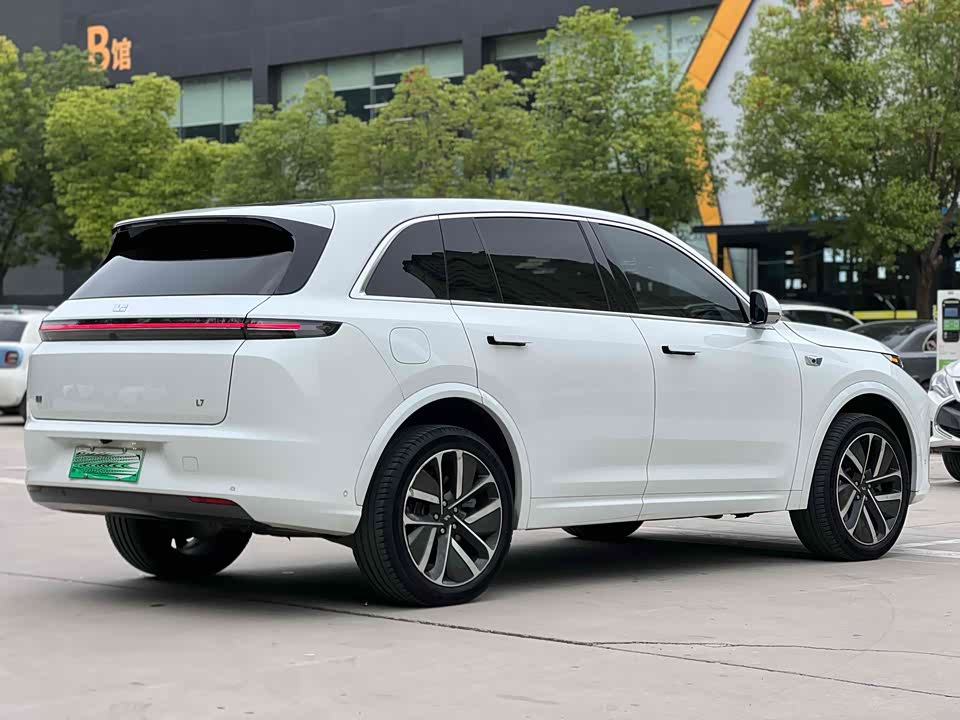 Li Auto Ideal L7