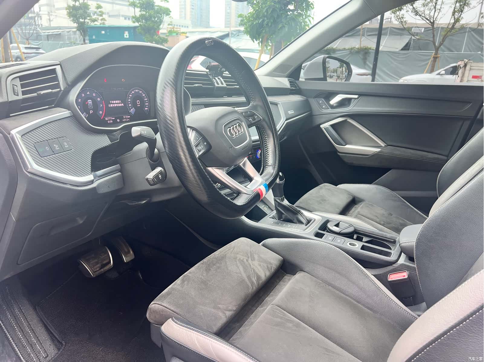 Audi Q3, 2021 10