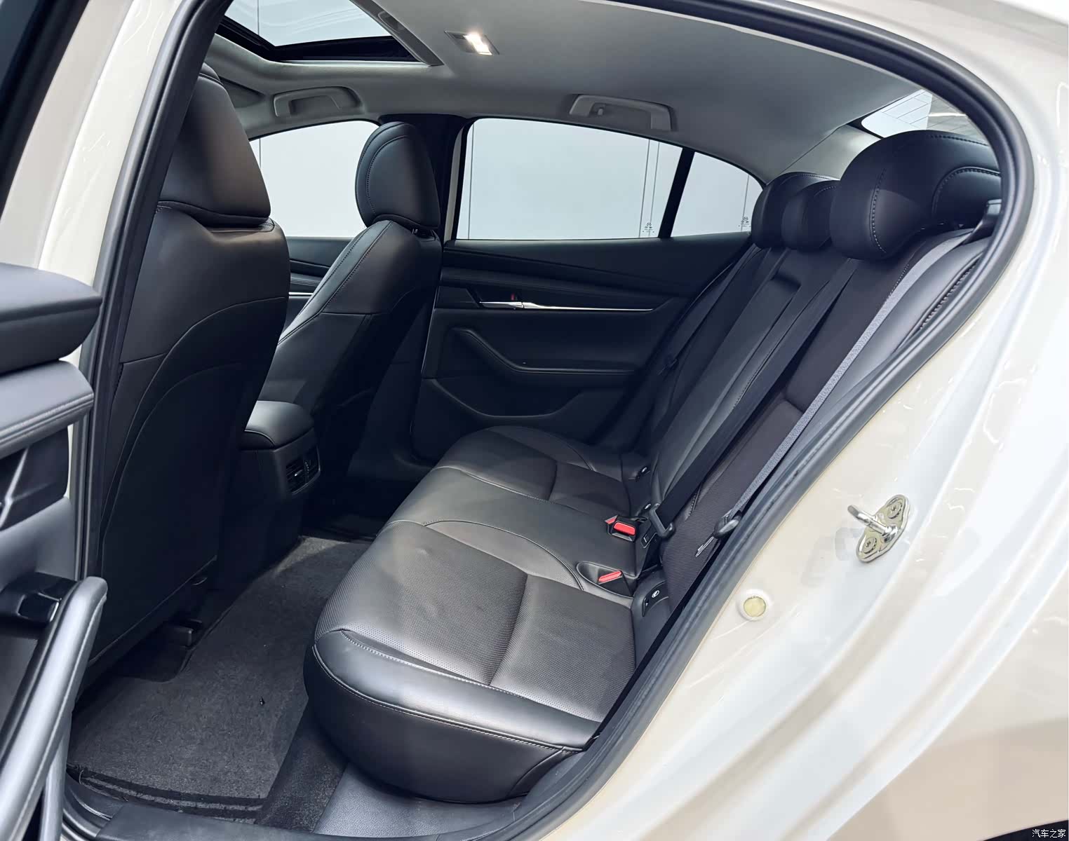 Mazda Mazda3, 2022 10