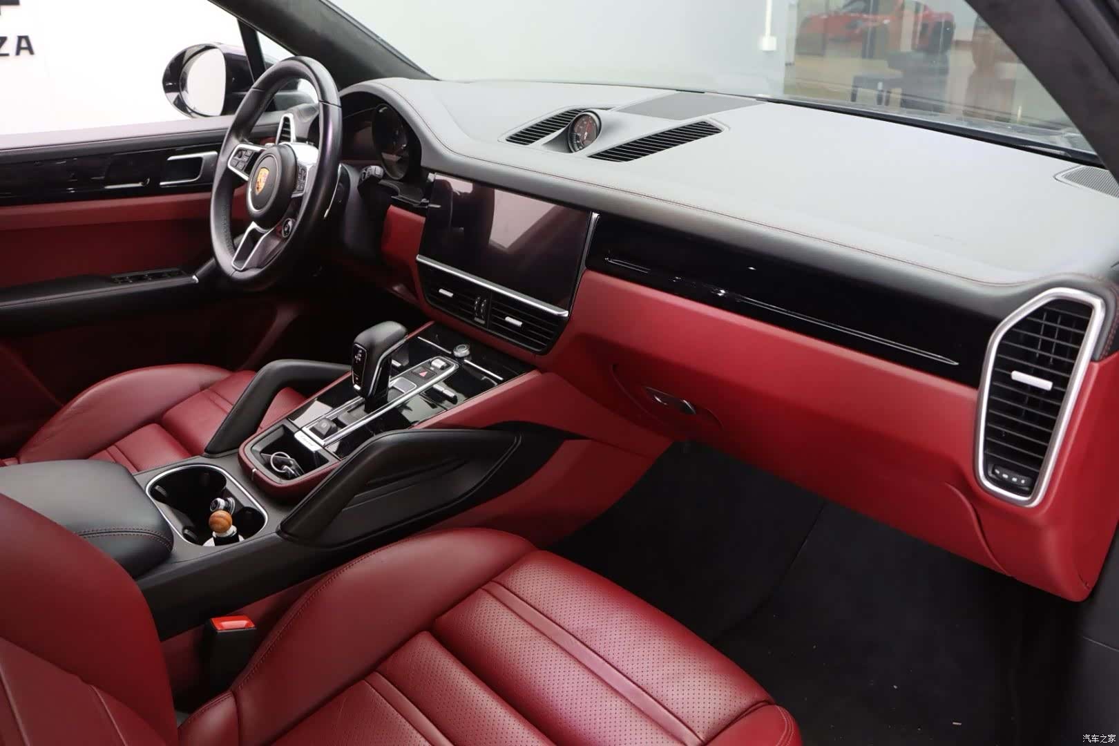 Porsche Cayenne, 2021 9