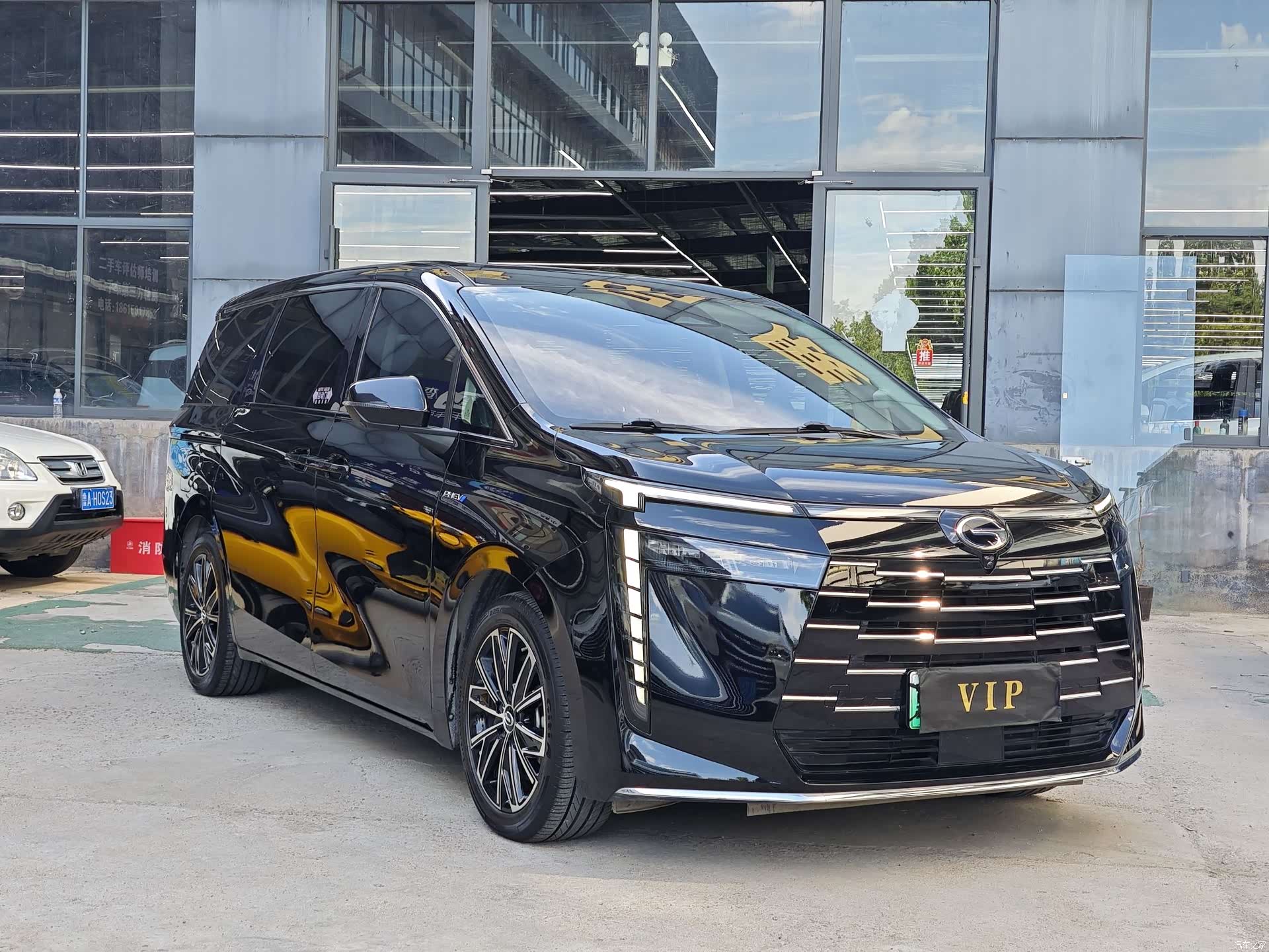 Trumpchi E8, 2024 3