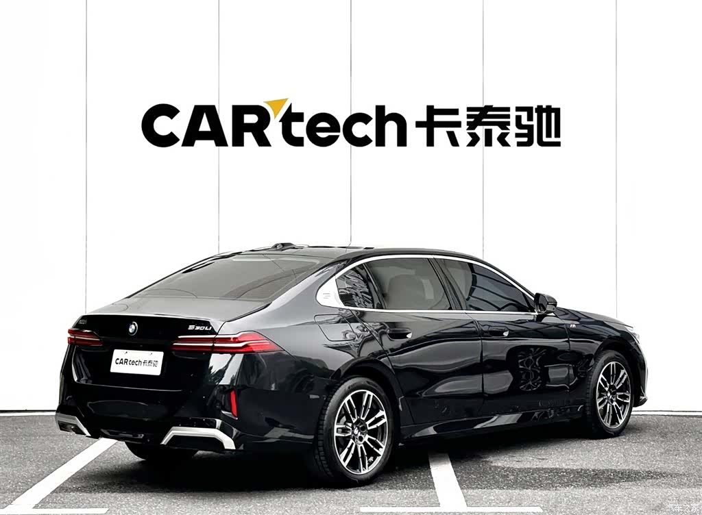 BMW 5 Series, 2024 6