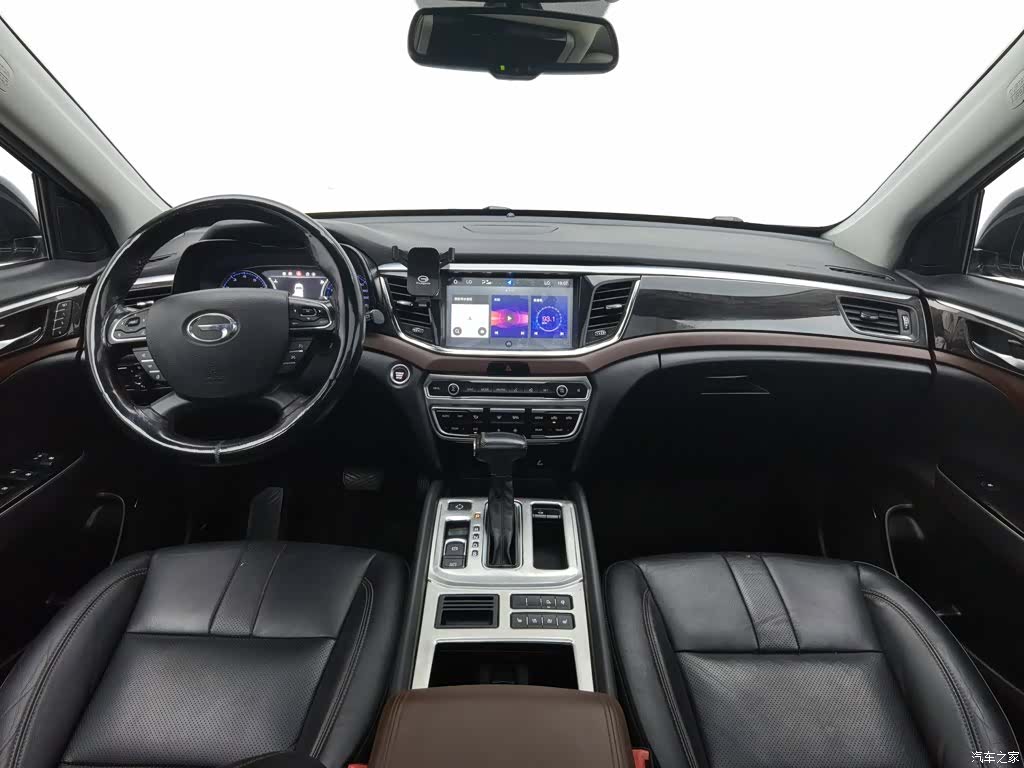 Trumpchi GS8, 2017 все фото
