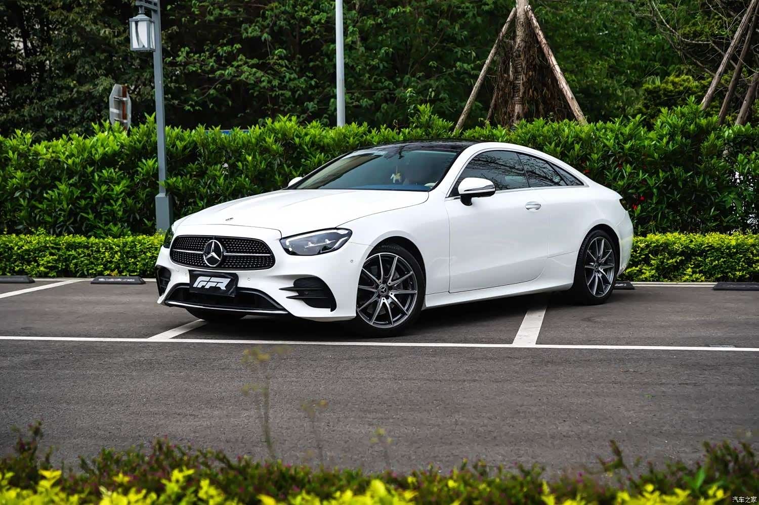 Mercedes-Benz E-Class, 2022 2