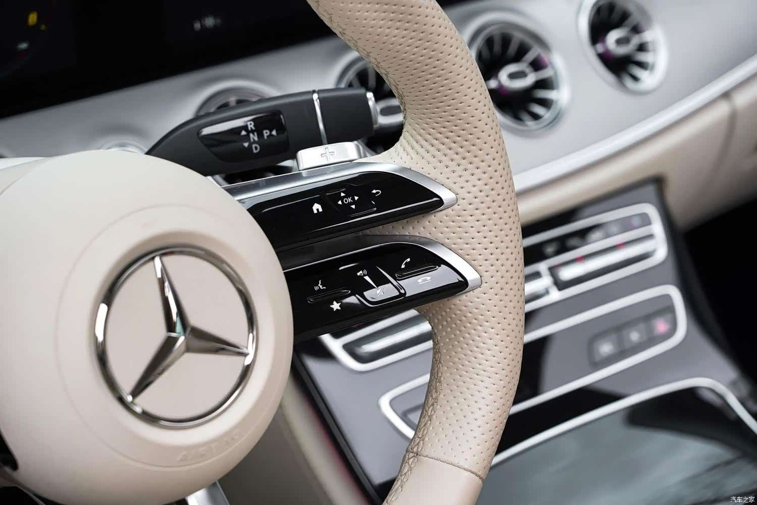 Mercedes-Benz E-Class, 2022 9