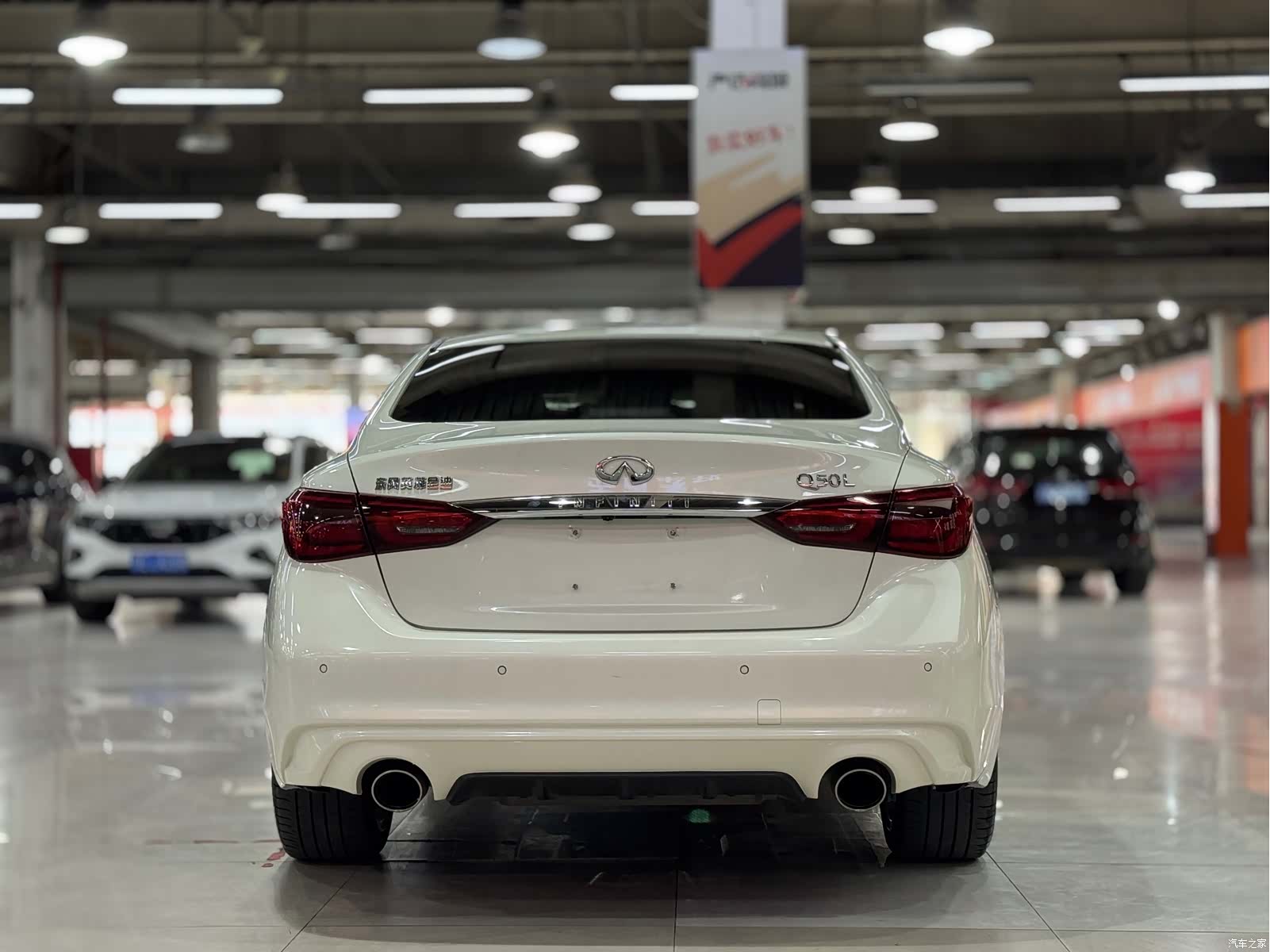 Infiniti Q50L, 2023 все фото