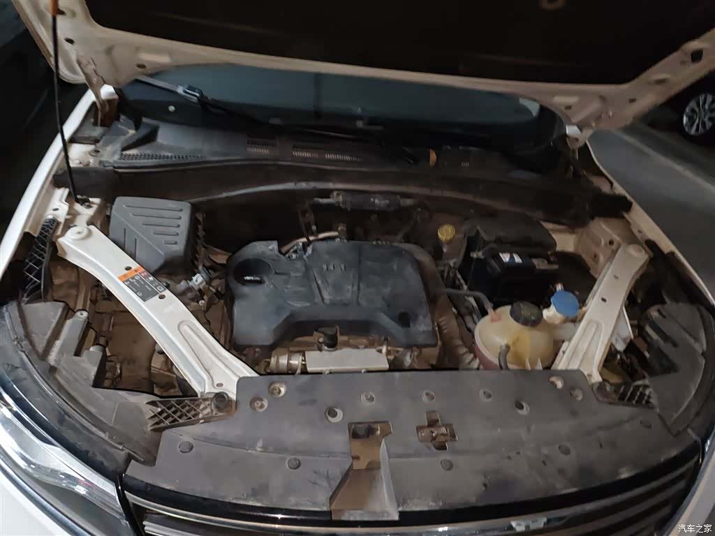 Roewe RX5, 2018 11