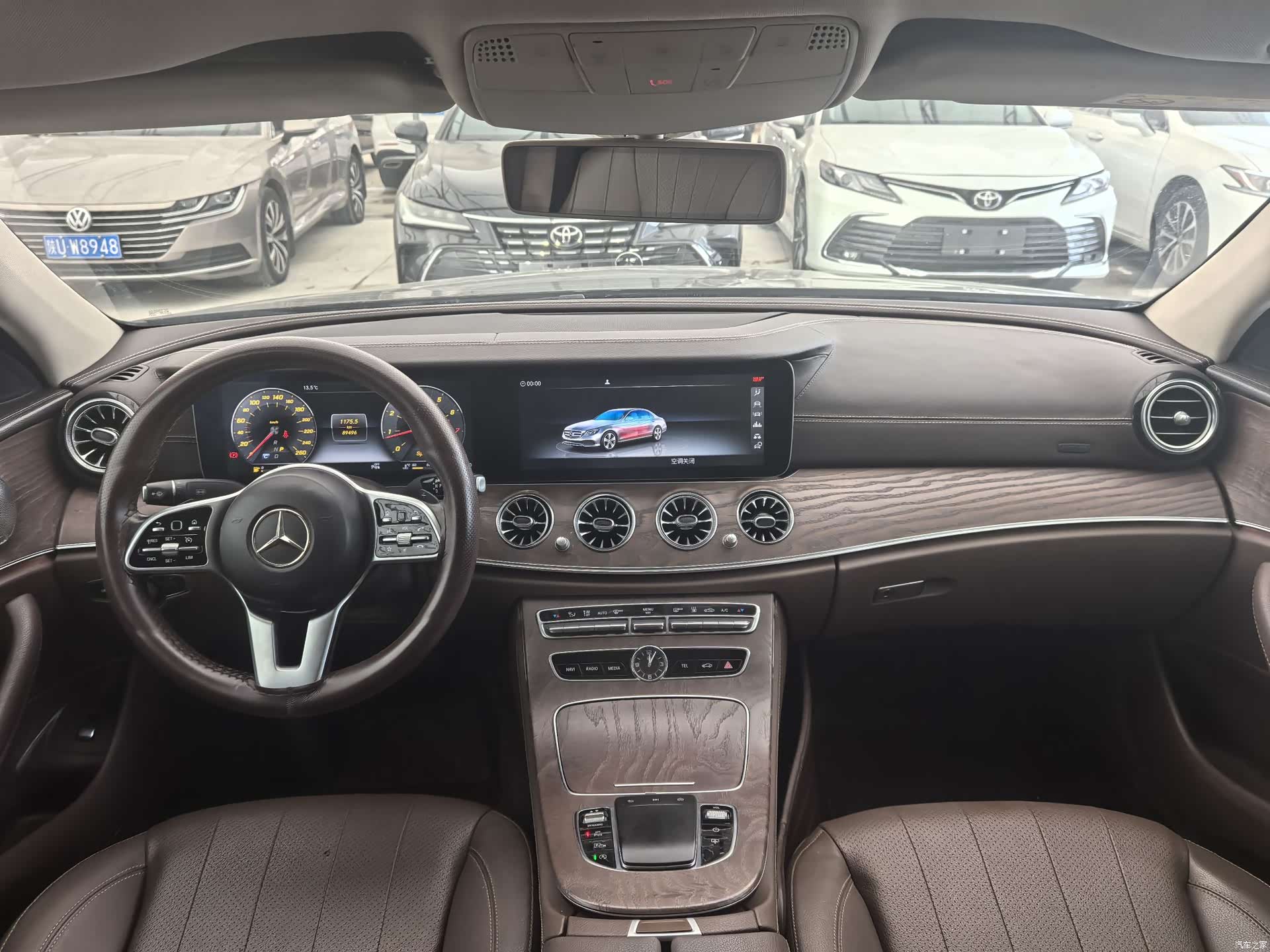 Mercedes-Benz E-Class, 2019 25