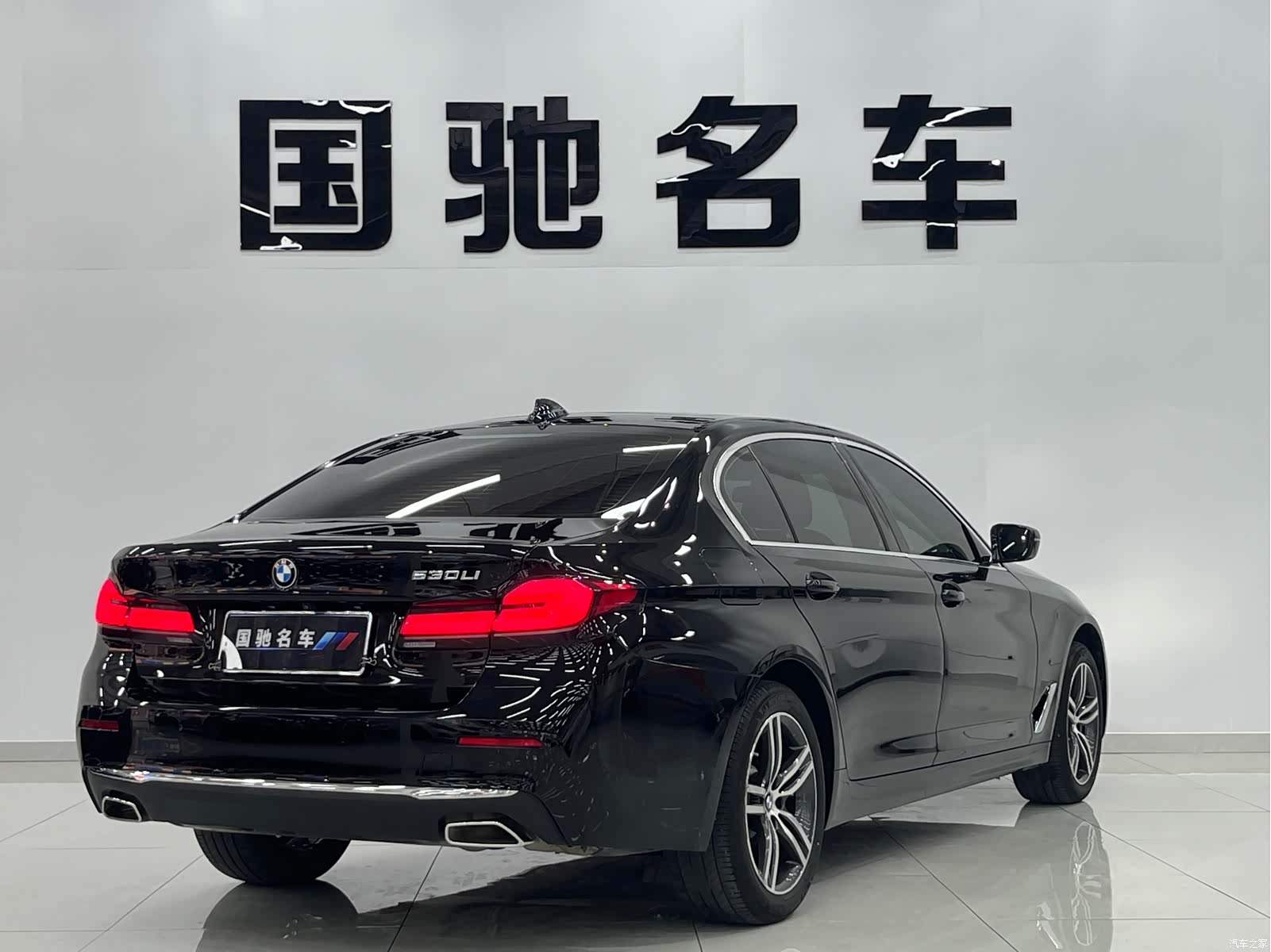 BMW 5 Series, 2023 все фото