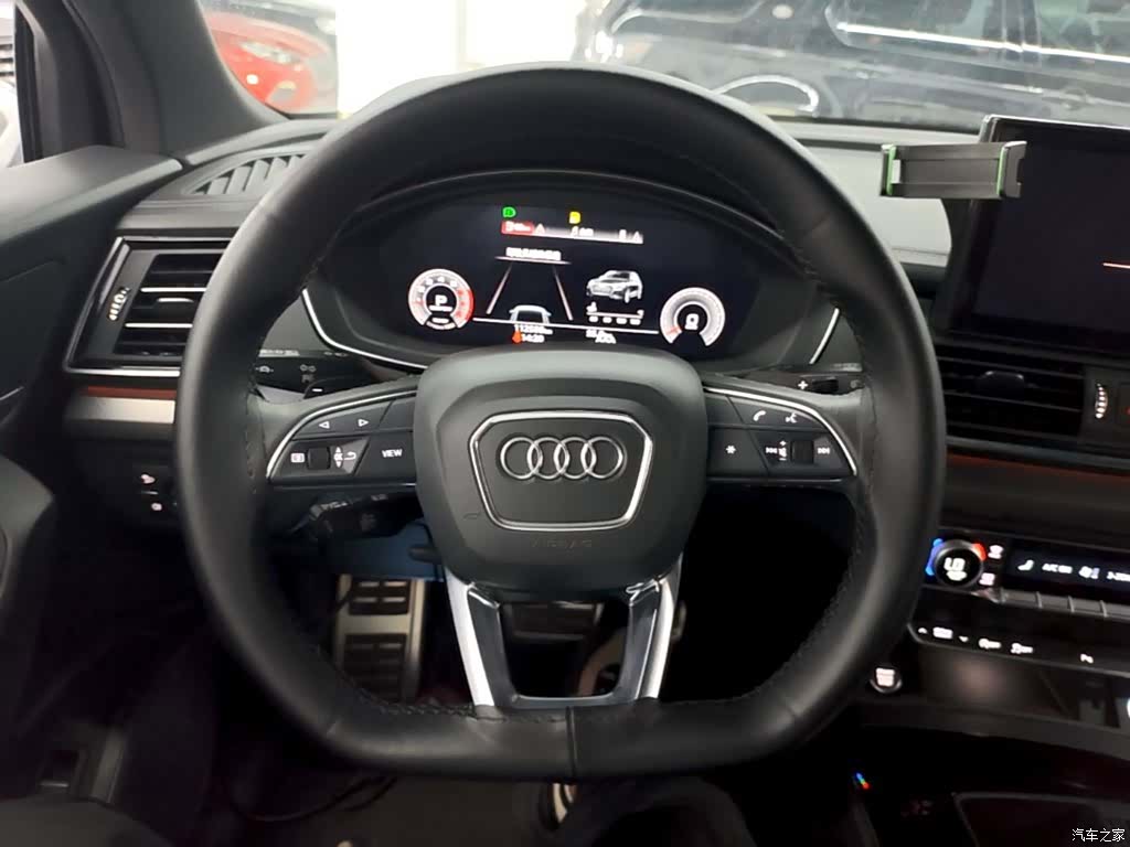 Audi Q5L, 2024 11