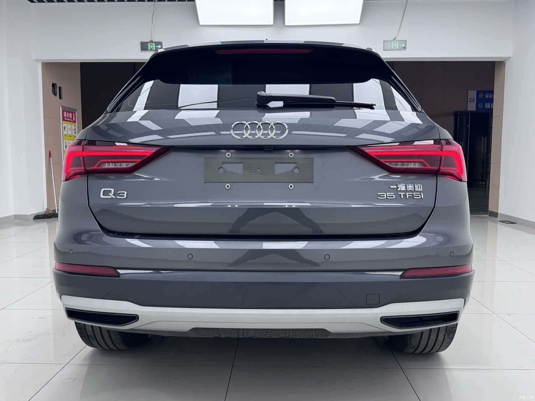 Audi Q3, 2022 все фото