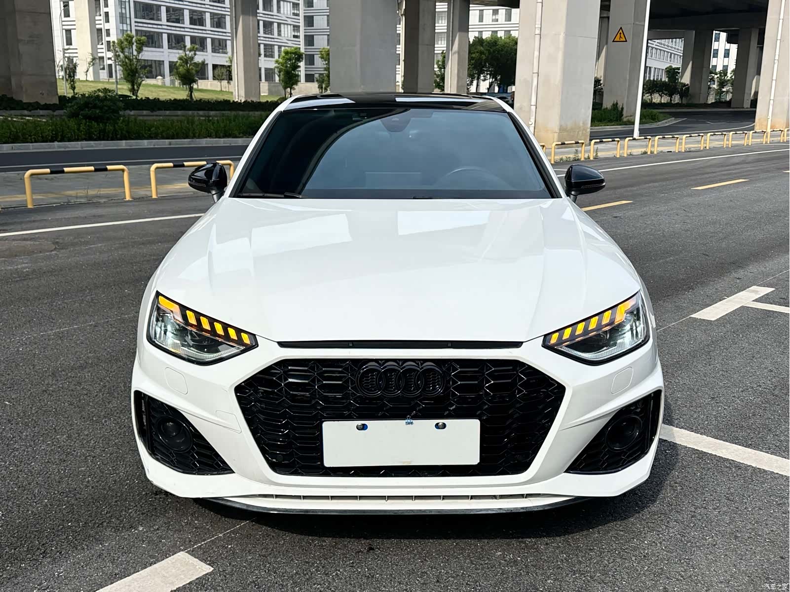 Audi A4L, 2021 3