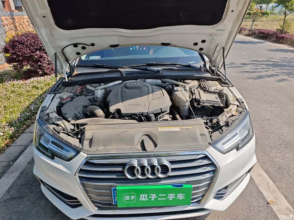 Audi A4L, 2018 11