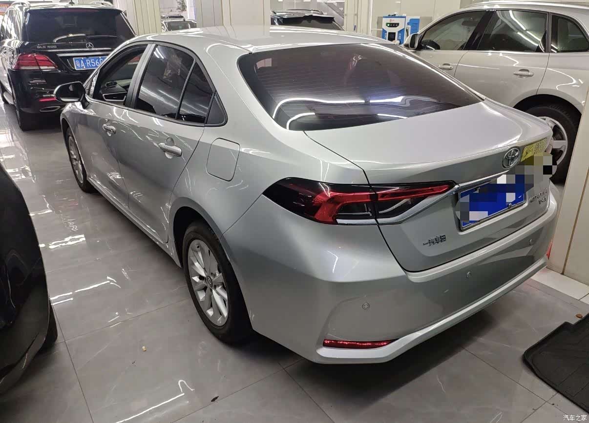 Toyota Corolla, 2022 все фото