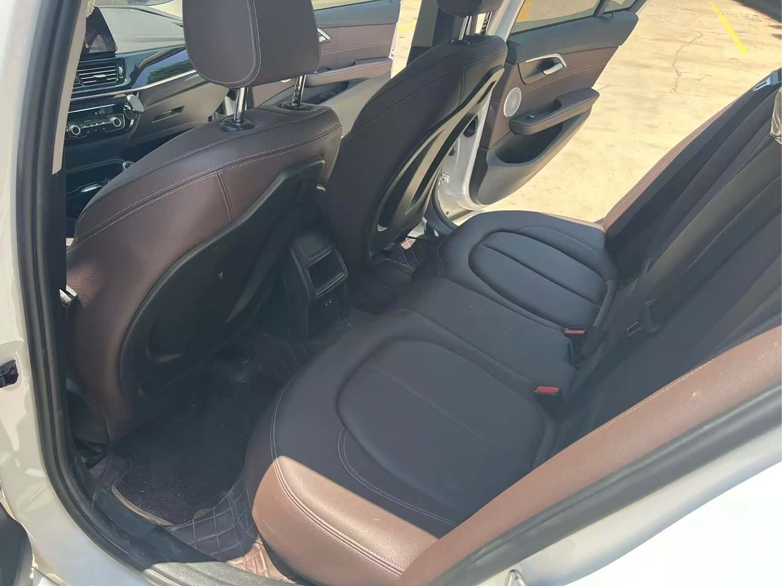 BMW 1 Series, 2023 6