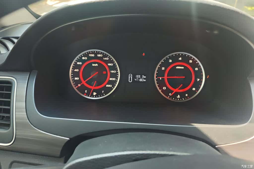 Maxus G10, 2018 14