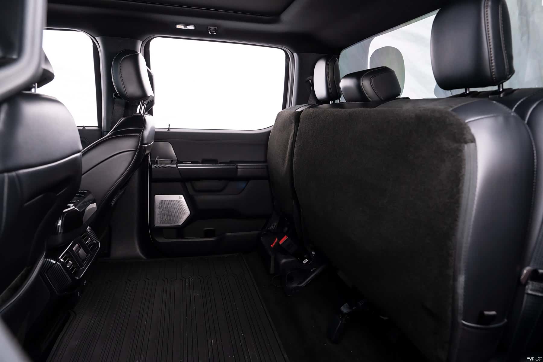 Ford F-150, 2023 11