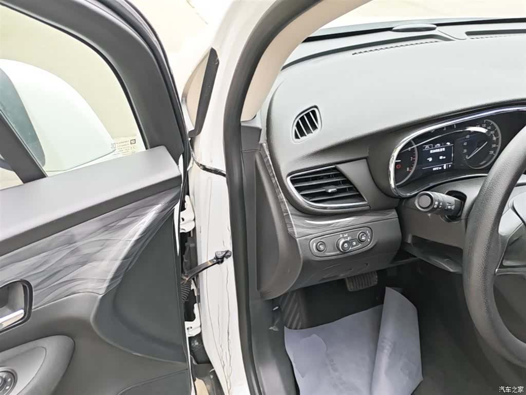 Buick Encore, 2018 16