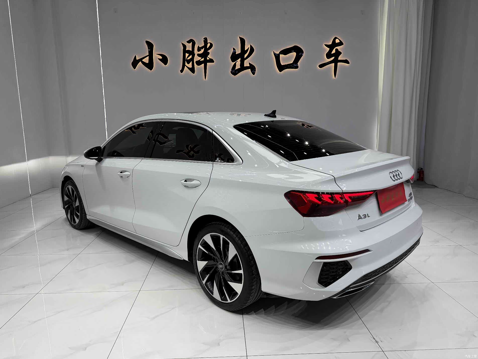 Audi A3, 2022 все фото
