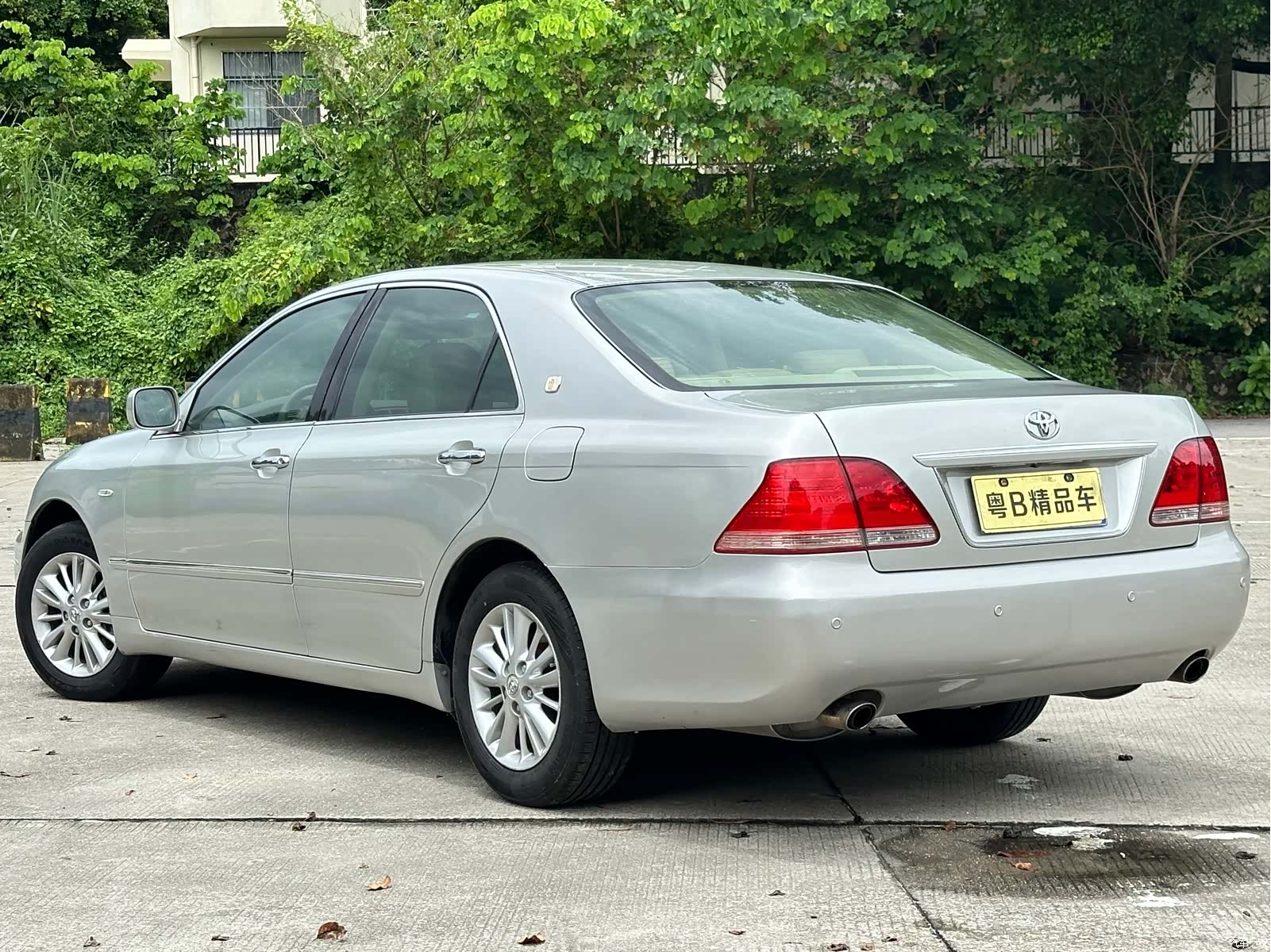 Toyota Crown, 2005 7