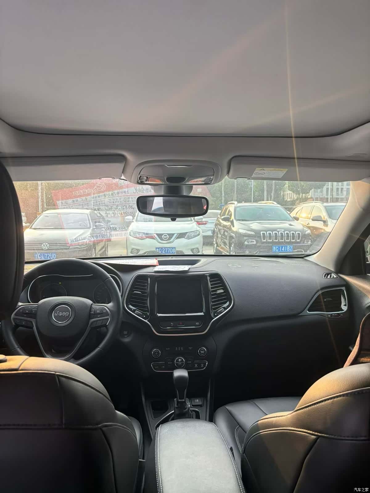 Jeep Cherokee, 2019 7
