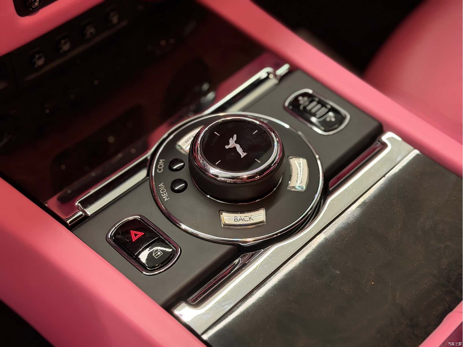 Rolls-Royce Ghost, 2021 14