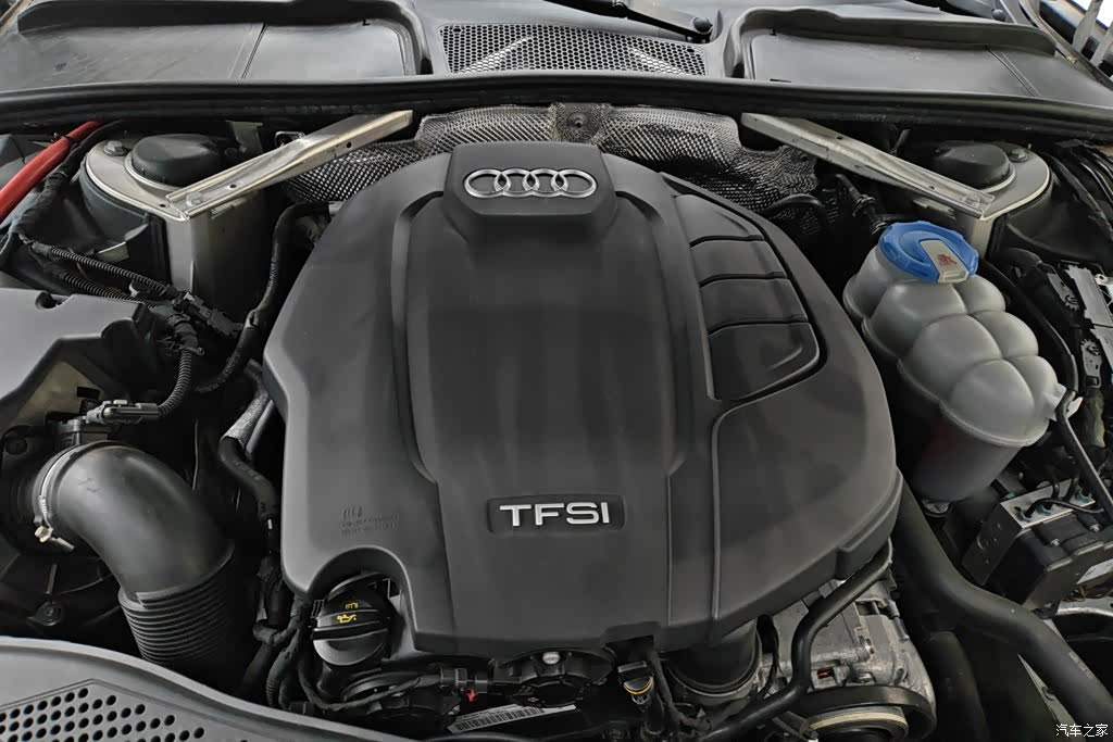 Audi A4L, 2018 10