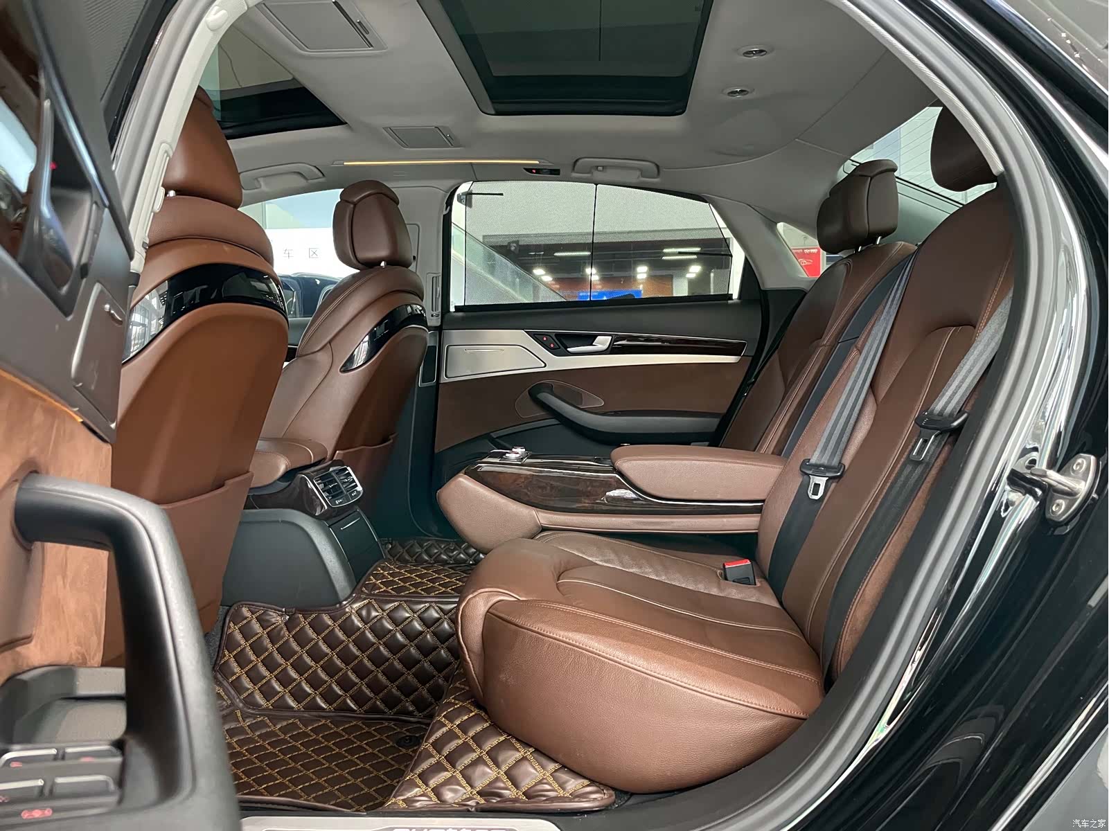 Audi A8L, 2015 8