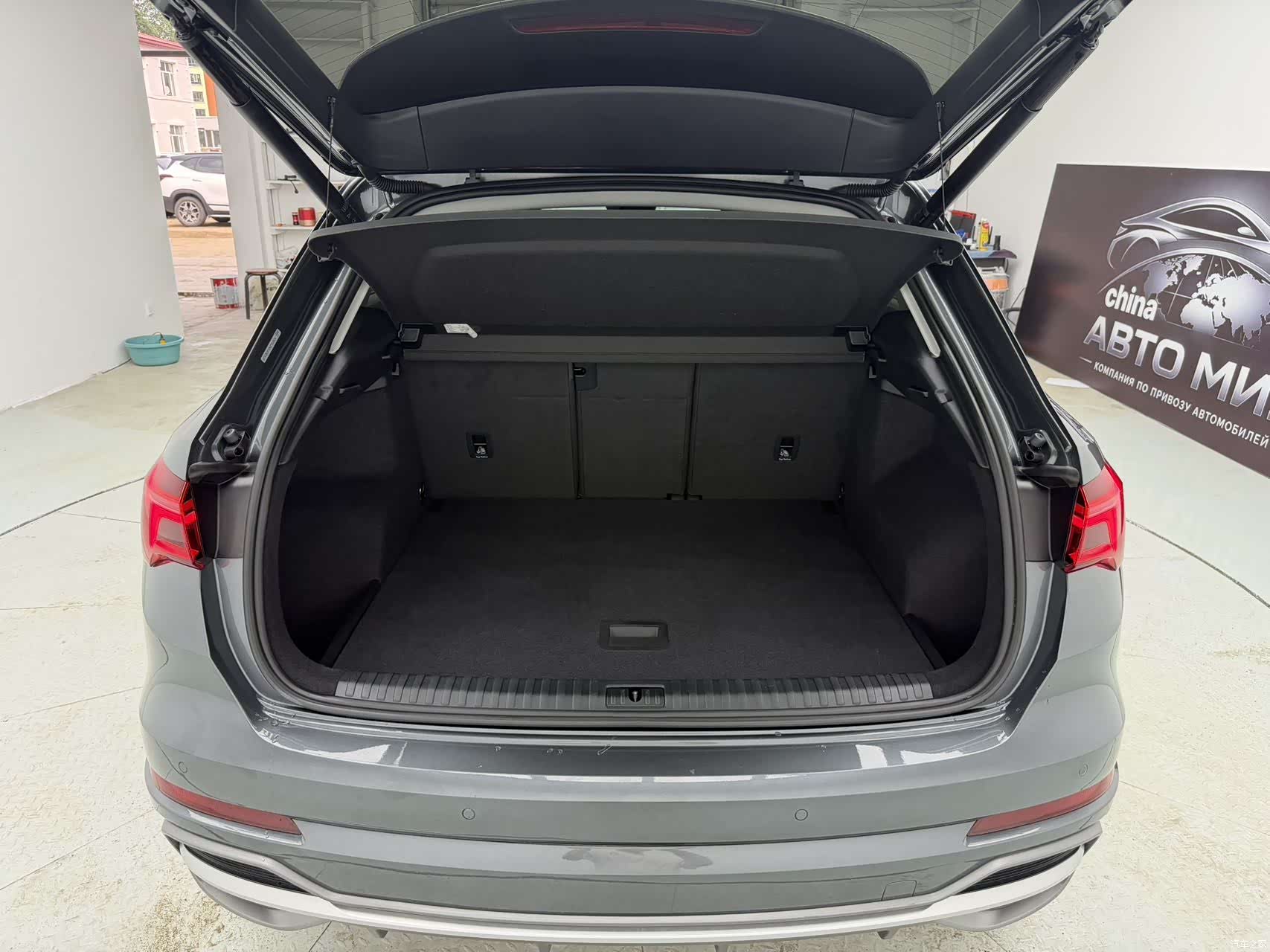 Audi Q3, 2022 13