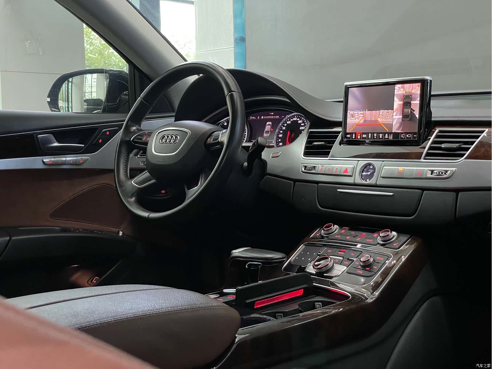 Audi A8L, 2015 10