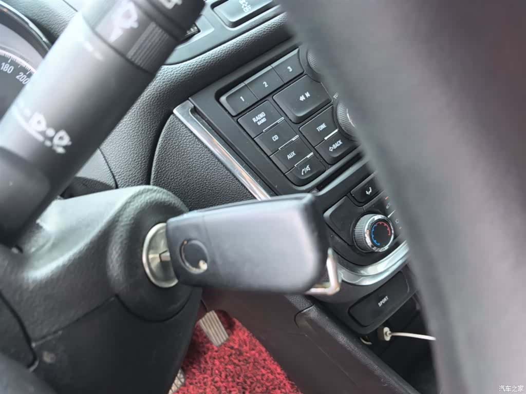 Buick Encore, 2015 9
