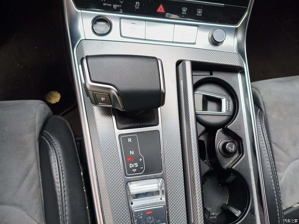 Audi A6L, 2023 7