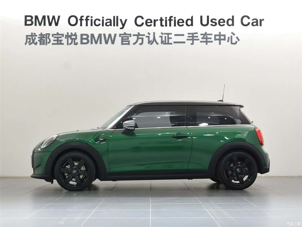Mini Cooper, 2024 все фото