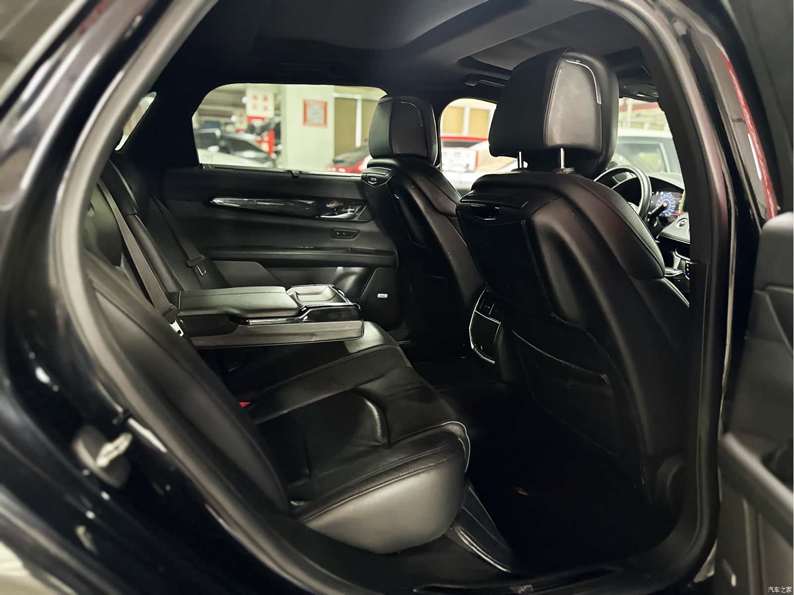 Cadillac CT6, 2018 7
