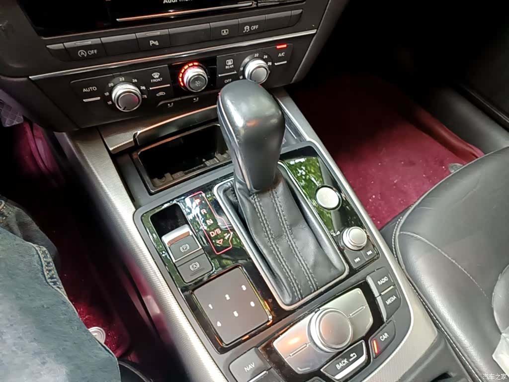 Audi A6L, 2018 14