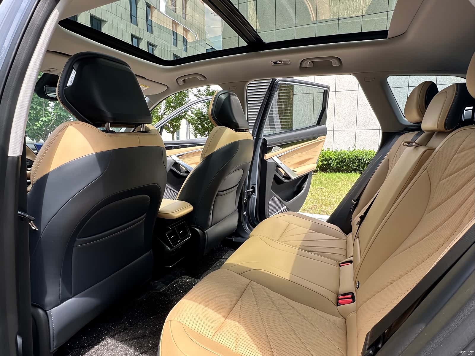 Geely Boyue, 2024 11