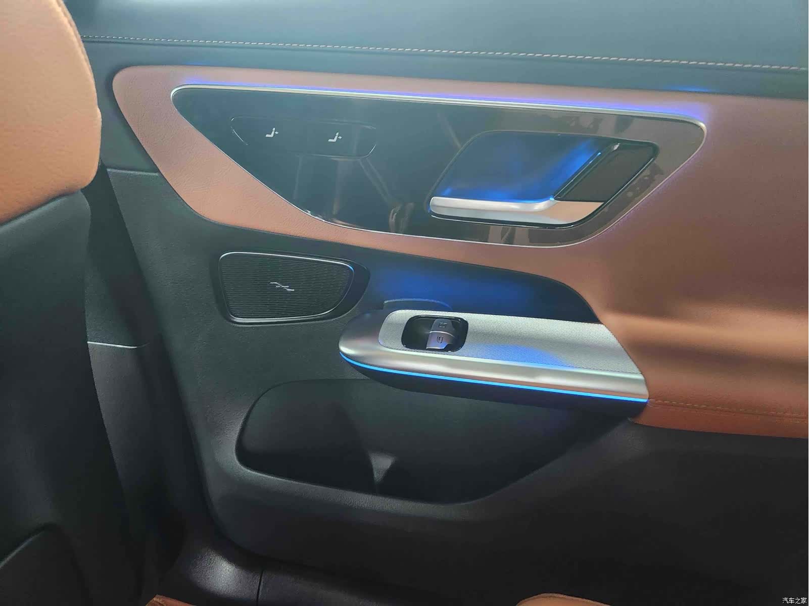Mercedes-Benz GLC, 2023 9