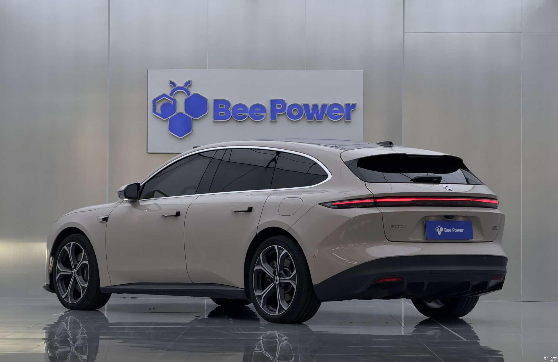 NIO ET5, 2024 8