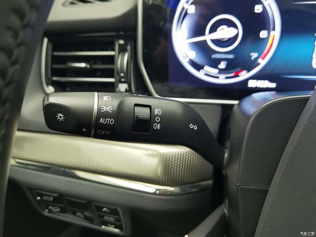Hongqi HS5, 2022 21