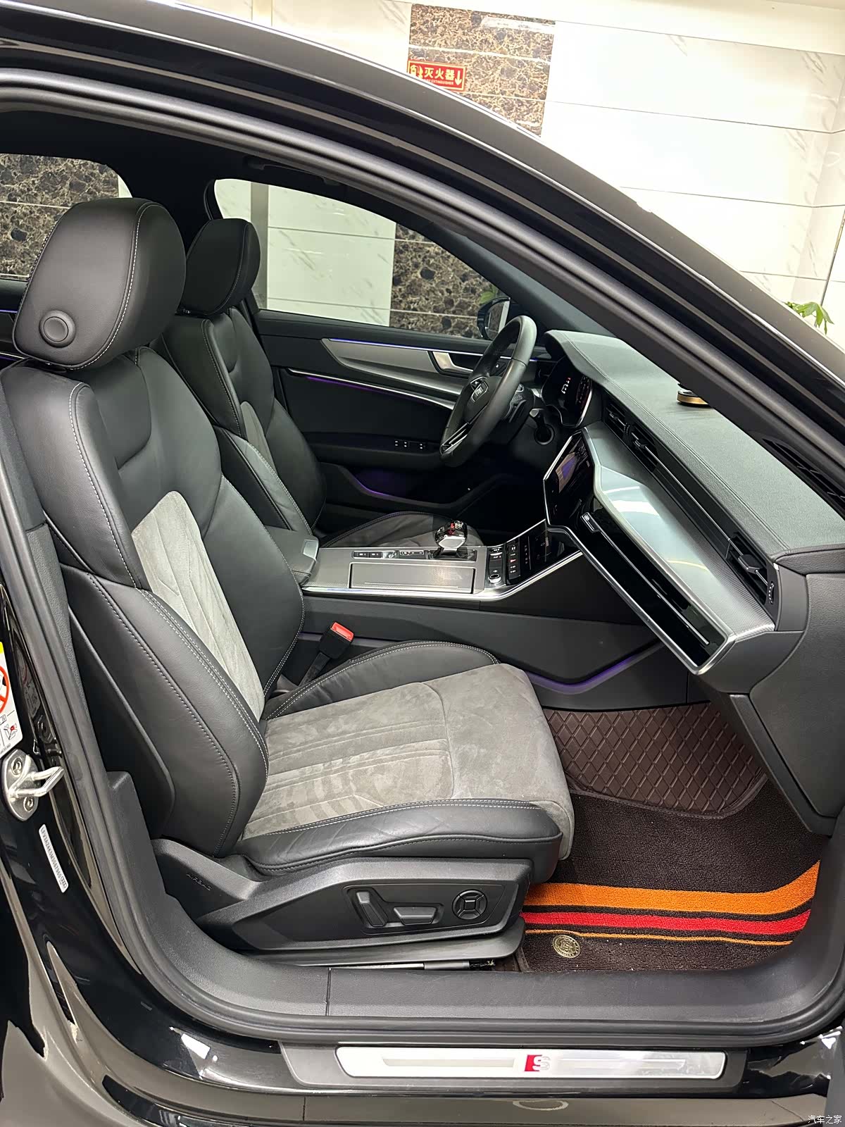 Audi A6L, 2021 9