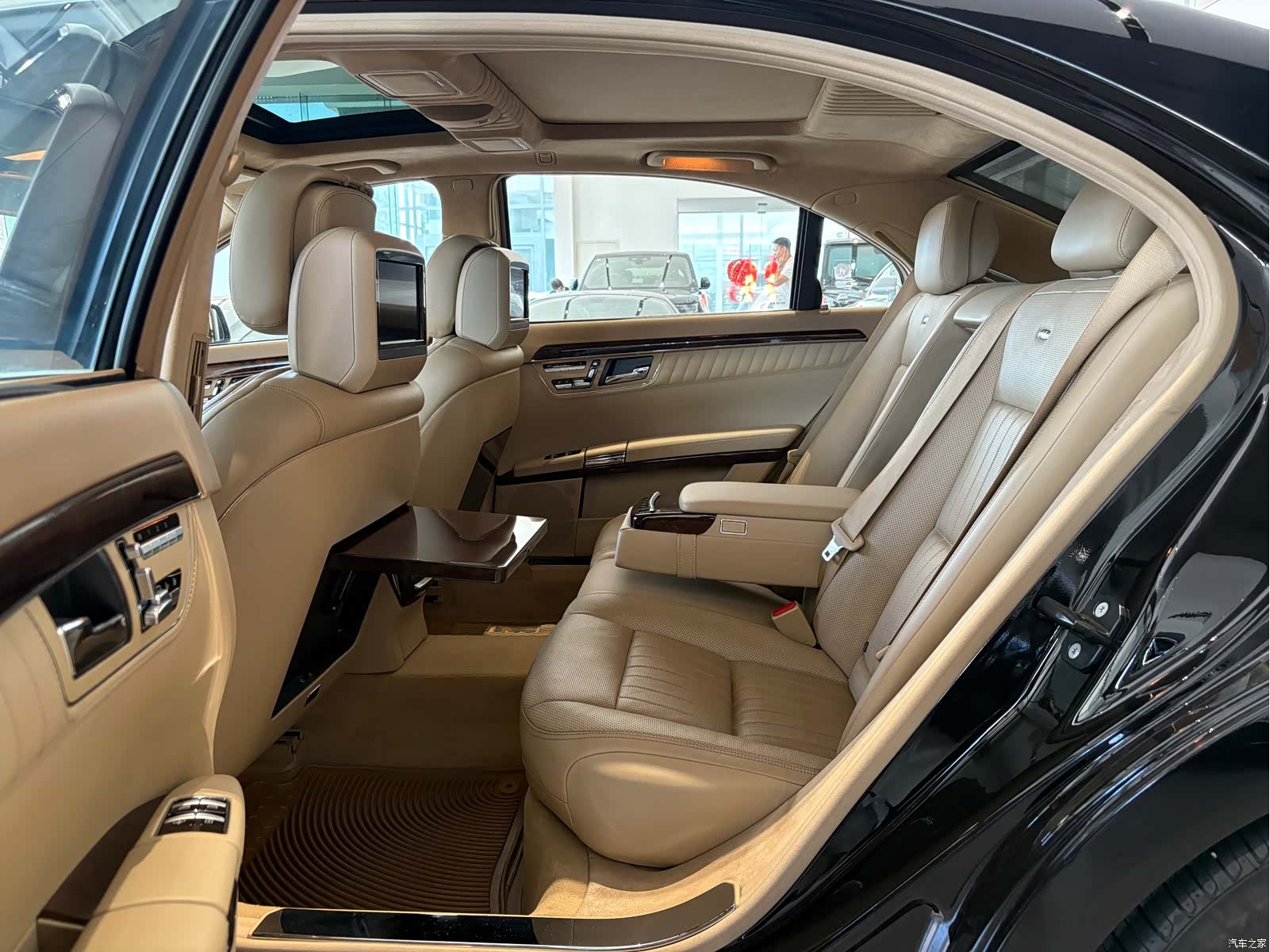 Mercedes-Benz S-Class, 2012 23